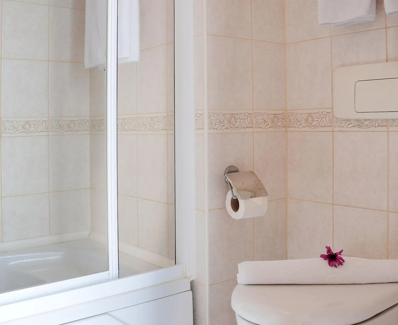Arion Resort Hotel Gümüşlük 3*,  Türkiye
