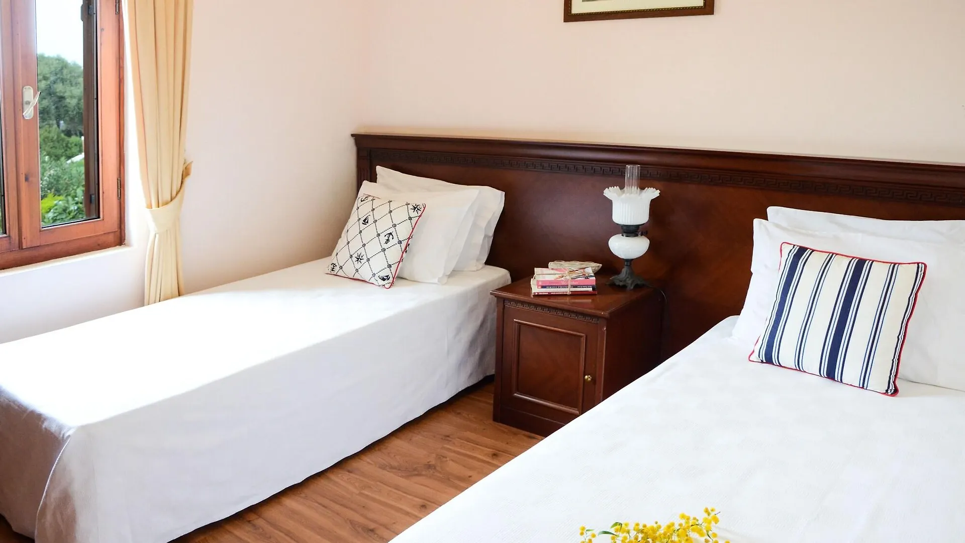 Arion Resort Hotel Gümüşlük 3*,  Türkiye